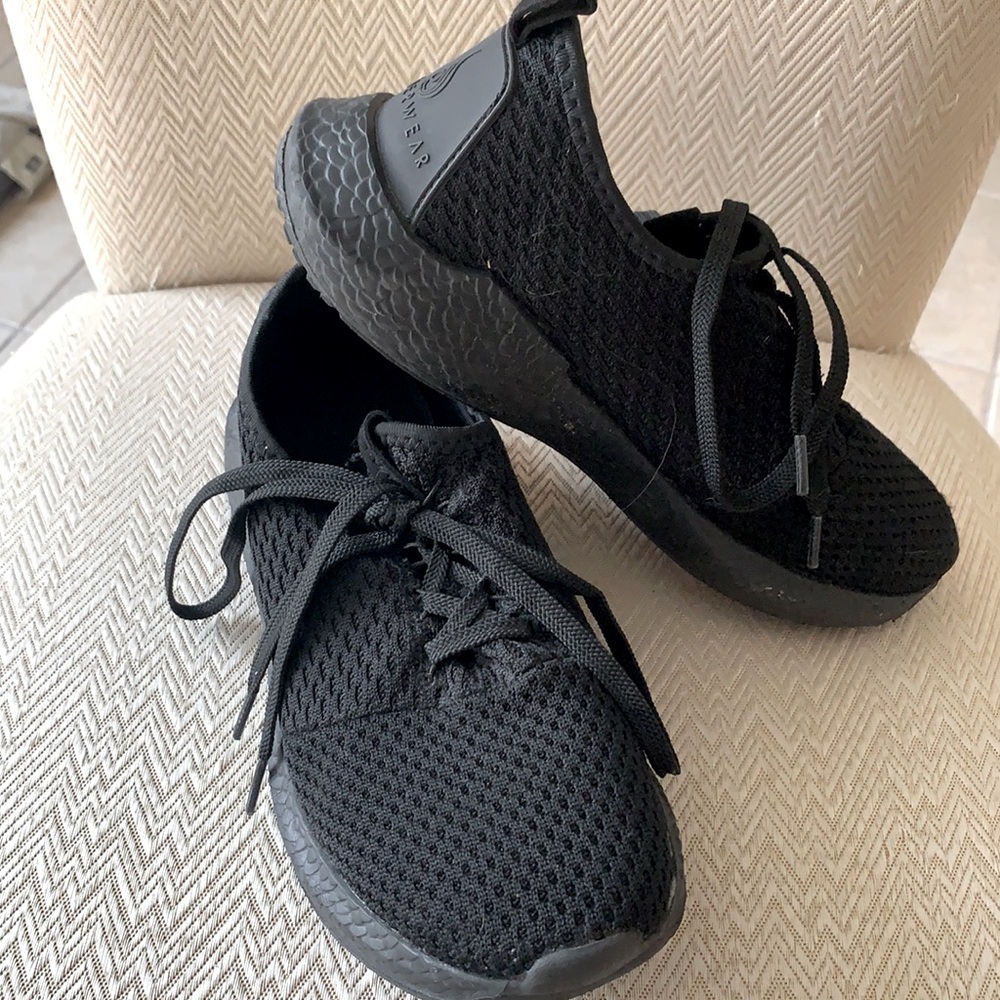 Ryderwear black power trainers